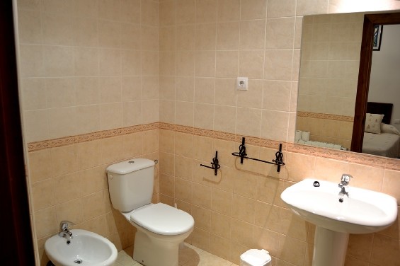 cuarto de baño grande