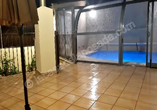 interior piscina