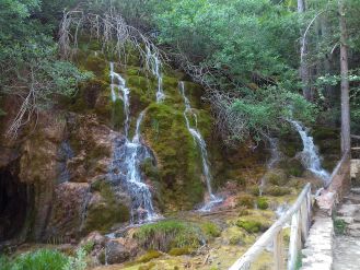 lado derecho de la cascada